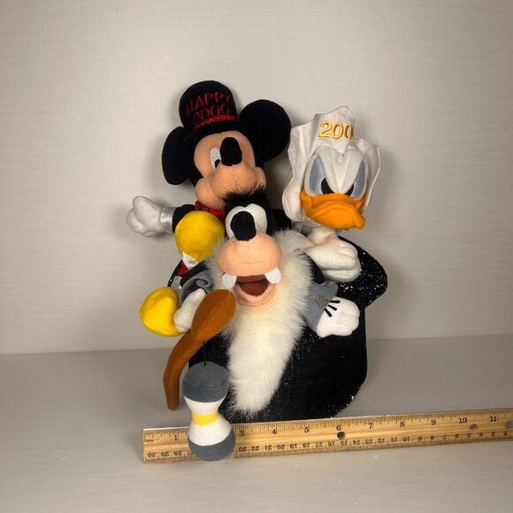 Disney Millennial YNK 2000 Happy New Year Plush Mickey Mouse Donald Duck Goofy - Picture 3 of 7